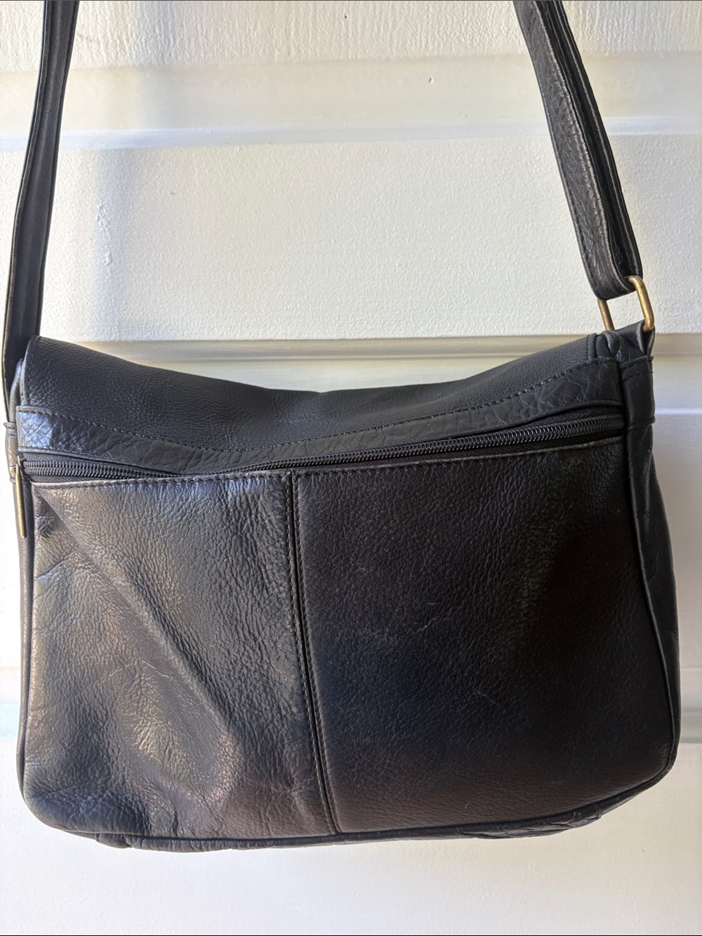Bass Black Leather Saddle Bag for Women - Picture 4 of 11